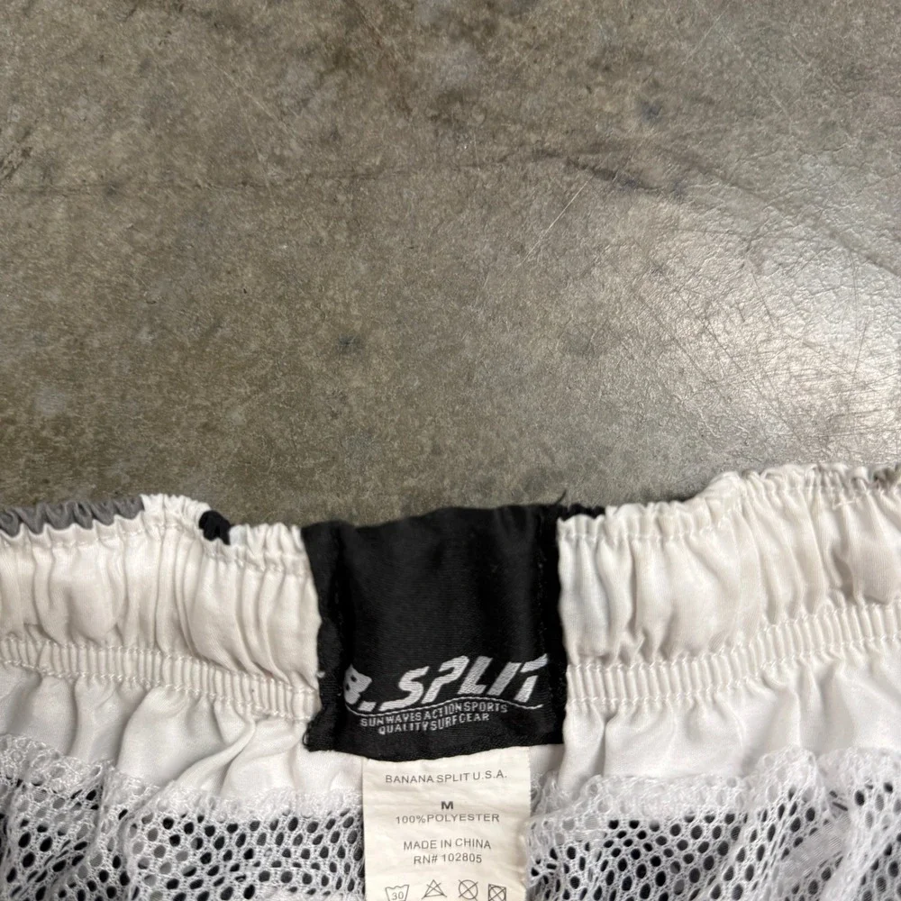 Banana Split USA Mens Board Shorts Black‎ White Abstract Geometric Cargo Size M
